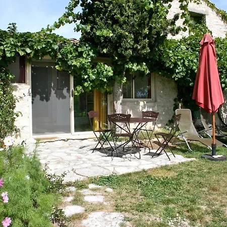 Site Exceptionnel Haute-provence Ferienhaus Cruis